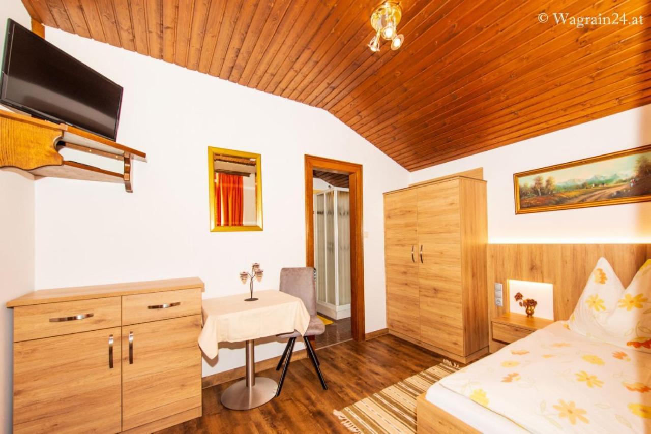 Pension Montana Wagrain Exterior foto