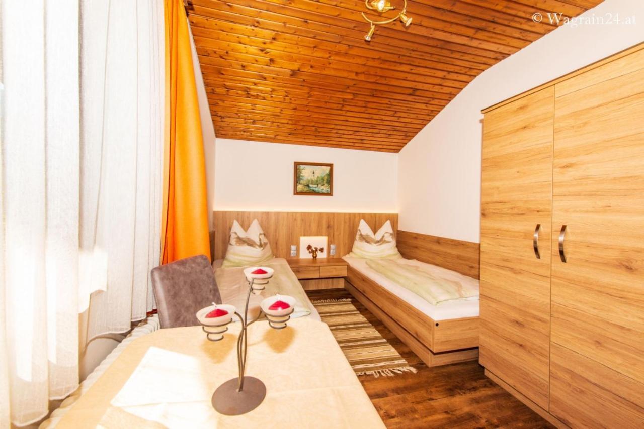 Pension Montana Wagrain Exterior foto