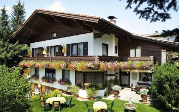 Pension Montana Wagrain Exterior foto